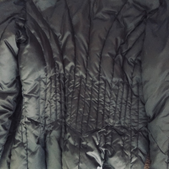 - STEVE MADDEN PUFF JACKET SIZE SMALL - Picture 4 of 8